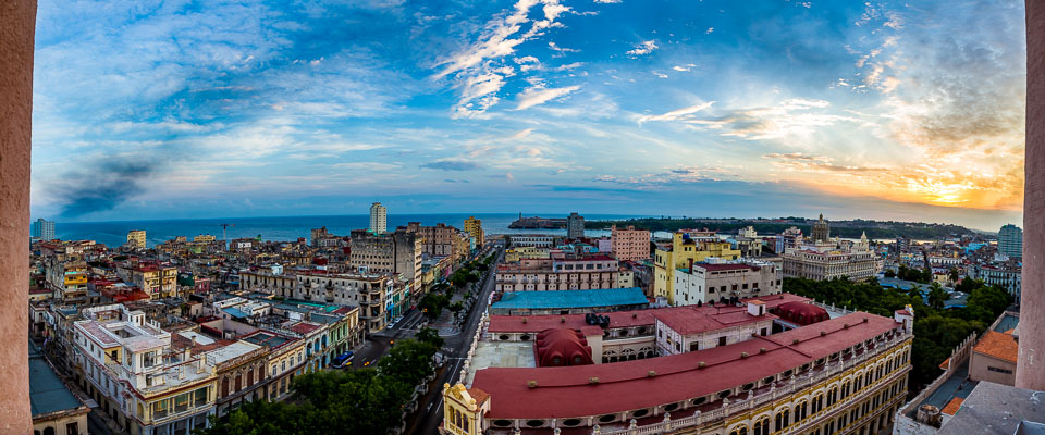 Cuba_21Apr2013-0032-Pano.jpg