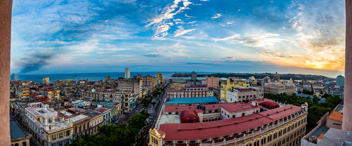 Cuba_21Apr2013-0032-Pano.jpg